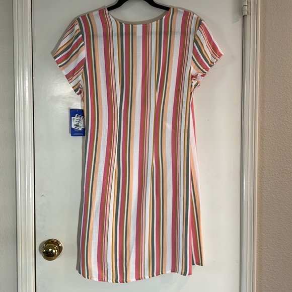 Hurley wrap dress. NWT - Picture 10 of 10